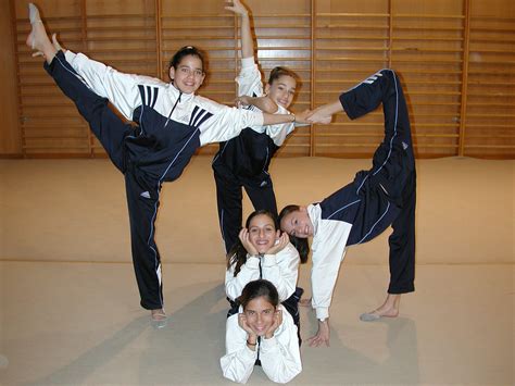 Alumnas de gimnasia rítmica Alumnas del taller de gimnasia Flickr