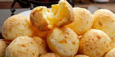 Como fazer pão de queijo polvilho azedo delicioso de forma bem