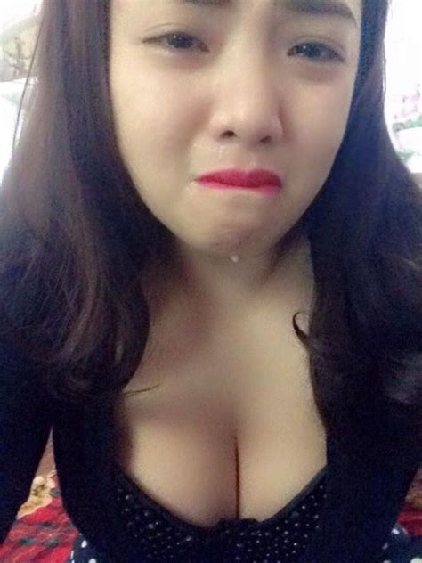 Naked Cao Giang In The Viet Nam Personal Show