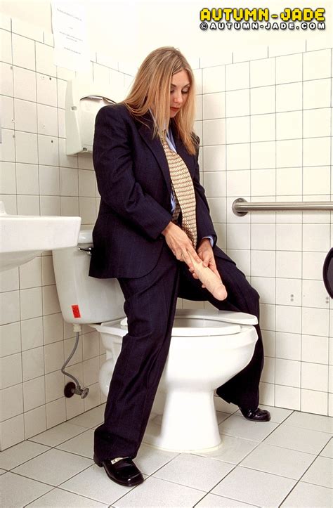 Hot MILF Autumn Jade Strips Exposes Bald Twat Big Tits In The Men S Loo CoedCherry