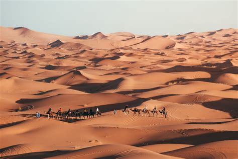 Merzouga De Sahara Overnachten In De Woestijn REISJUNK