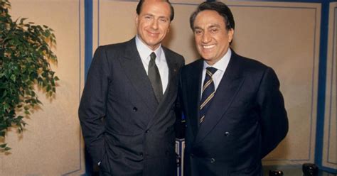 Emilio Fede E L Ultimo Addio A Silvio Berlusconi Bigodino