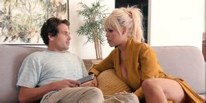 Horny Milf Has An Anal Sex Adventure Tnaflix