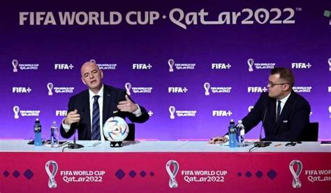 Director de comunicación de la FIFA la organización está llena de gay