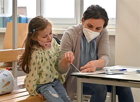 Mittlerweile Rund Schulklassen Sterreichweit In Quarant Ne