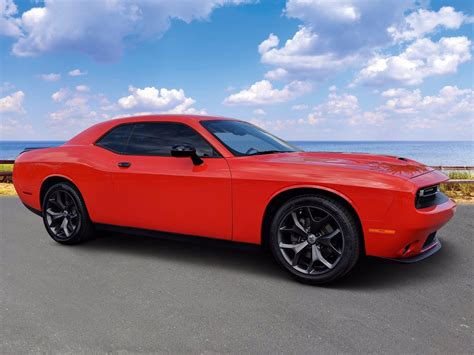 Certified Pre Owned 2018 Dodge Challenger SXT 2D Coupe In Beaufort