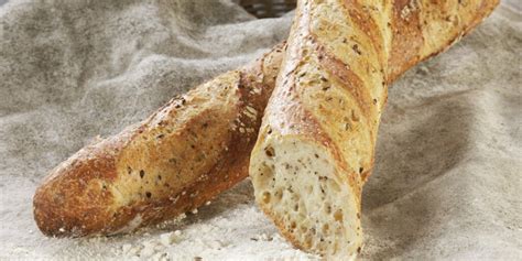 Demi Baguette C R Ales Pr Cuite Surgel E Maison Boulanger