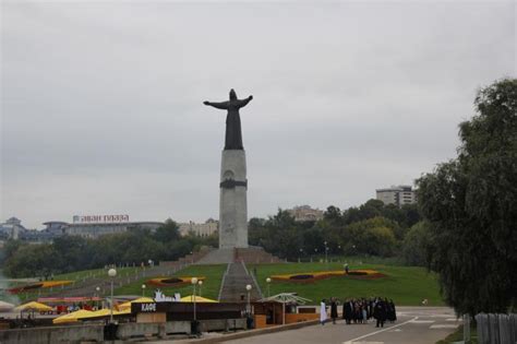Монумент Матери-Покровительницы - Чебоксары