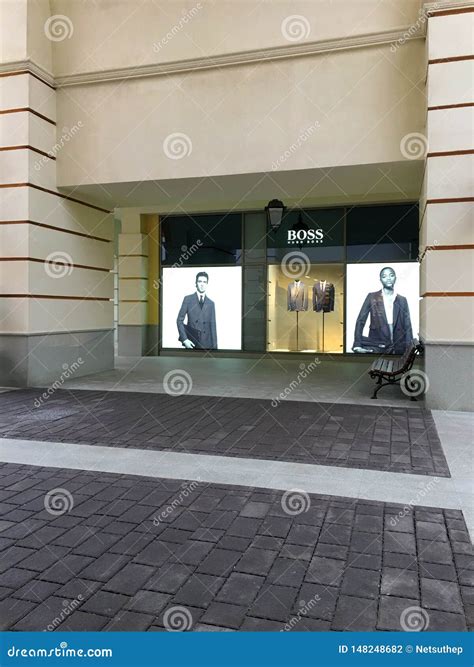 Store Front in Outlet Village Pulkovo in St.Petersberg Editorial ...