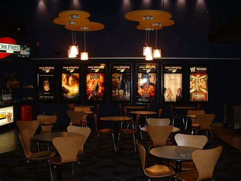 "ADAM'S CINEMA": Galaxy Cinemas (Cornwall, Ontario)