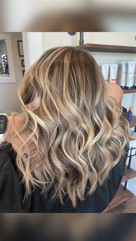 Blonde Dimensional Balayage