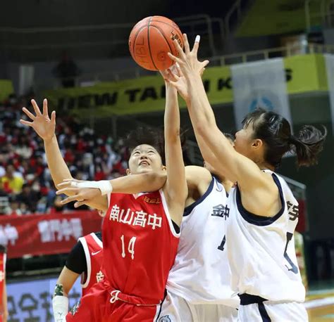 Hbl》自我請纓守「麻吉」南山射手葉侑璇還飆24分 金甌2連勝林宇涵演活自己