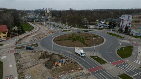 Kolejny Etap Budowy Buspasa Na Wroc Awskie Jagodno Nowe Utrudnienia