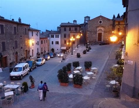 Valdorcia The Scenery Of Montalcino And Montepulciano In The World