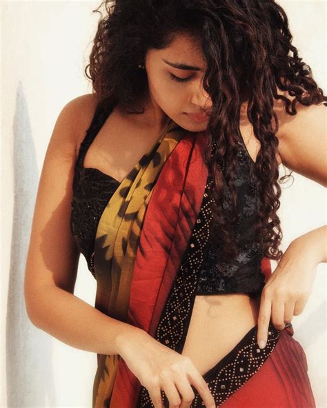 Anupama Parameswaran Hot And Beautiful Photos TrackTollywood