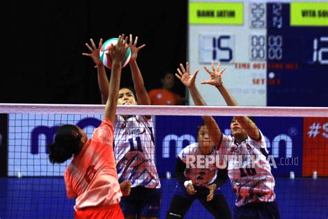 Bank Jatim Dan Petrokimia Ke Final Four Livoli Divisi Utama 2022