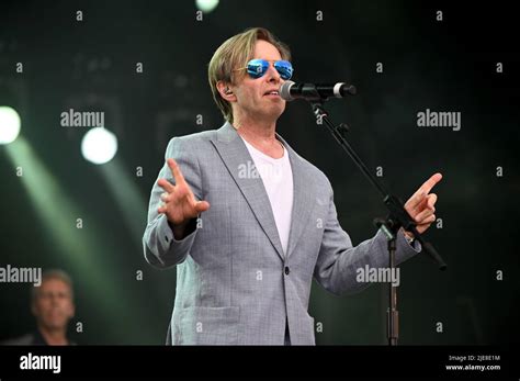 Johnny Hates Jazz Performing At Lets Rock Leeds 80s Festival Uk