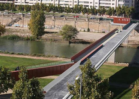 Troben un cadàver surant al riu Segre a l alçada del Parc de la Mitjana