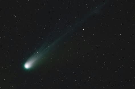 Gigantesco meteorito golpeó la Tierra y podría haber impulsado la vida