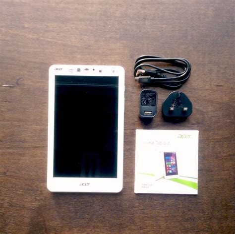 Review Hands On With The Acer Iconia Tab 8 W