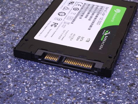 Seagate BarraCuda 120 SSD 1 TB Review - Pictures & Components | TechPowerUp