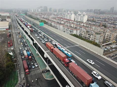 上海外环隧道封闭施工后首个早高峰：郊环隧道浦西往浦东方向流量翻倍