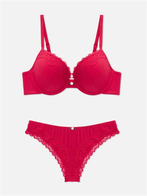 Ensemble Soutien Gorge Push Up Et Culotte Avec Finitions Dentelle