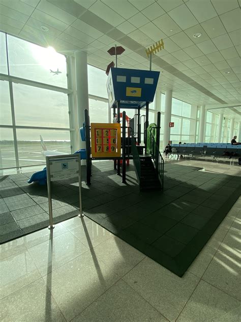 This airport has a playground inside the terminal : r/mildlyinteresting