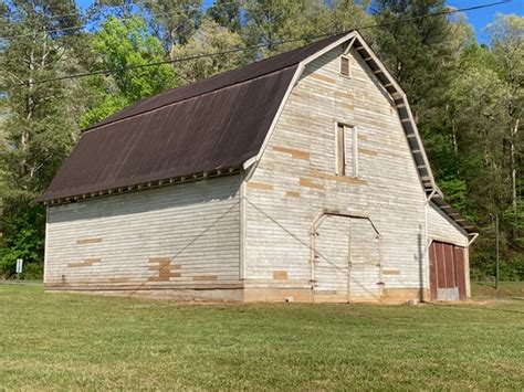 Barn Painting