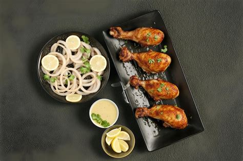 Premium Photo | Delicious chicken pieces