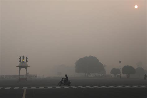 Delhi Sees Pollution Levels Shoot Up After Diwali Celebrations The