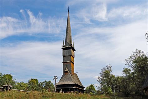 Surdesti Biserica De Lemn UNESCO The Greco Catholic Woode Flickr