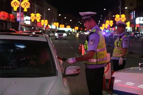 延边公安交警夏夜治安巡查宣防集中统一行动拉开序幕澎湃号·政务澎湃新闻 The Paper