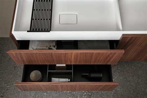 iF Design - Lamel - bathroomfurniture