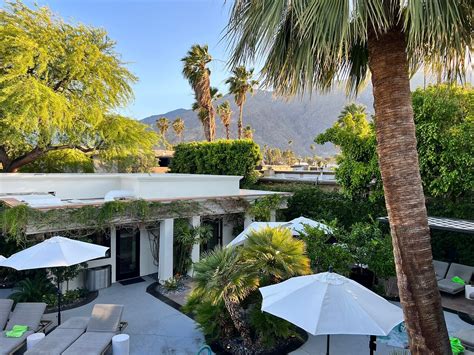 Palm Springs Finest Review Of Descanso Resort A Gay Men S Resort