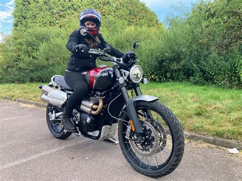 Triumph Scrambler Xc Gold Line Edition Hands On Review