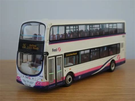 CORGI OOC FIRST Leicester Wright Eclipse Gemini Bus Model Om99186 1 76