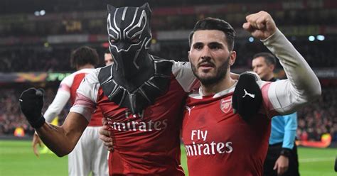 Wakanda Forever El Espectacular Festejo De Aubameyang Como Black