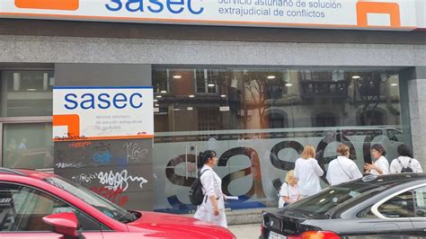 Ccoo Y Ugt Mantienen Las Movilizaciones Del Personal De Sad Ante La