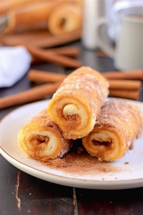 Cinnamon Cream Cheese Roll Ups