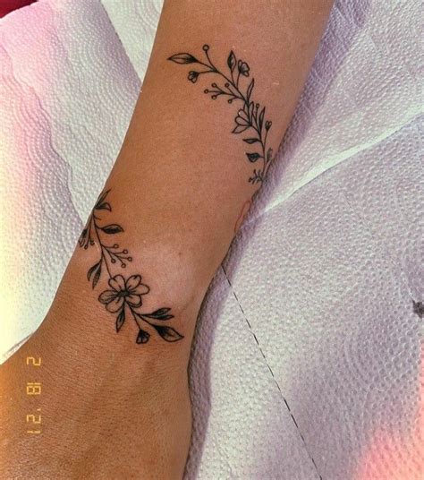 Trendy Unique Simple Wrist Tattoo Designs For Girls Stylish Tattoo