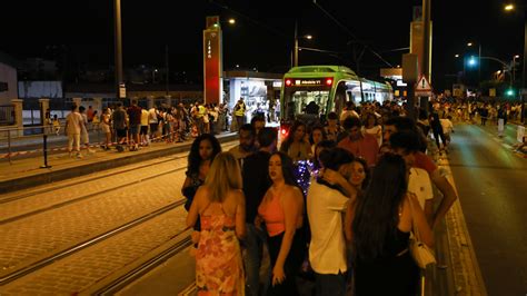 Horarios y días del servicio especial del Metro de Granada durante el