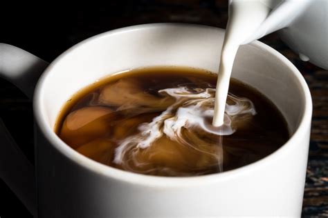 The 10 Best Coffee Creamer Flavors to Buy at the Store: 2022 - All ...