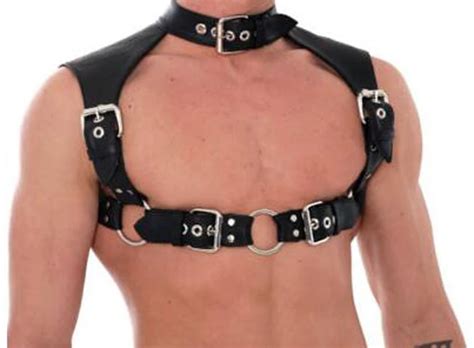 Cuero BDSM Bondage pecho masculino arnés Cinturón de sujeción hombro