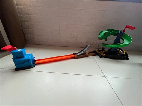 Mattel Hot Wheels FNB City Cobra Crush Connectable Play Set Hobbies Toys Toys Games On