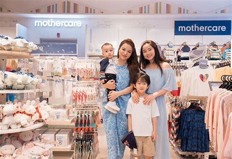 Hot mom Hà Thành trải nghiệm mua sắm tại Mothercare Lotte Hà Nội