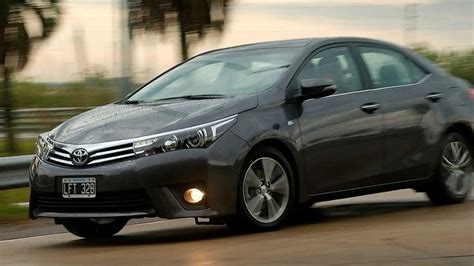 Crítica Toyota Corolla 1 8 SE G CVT