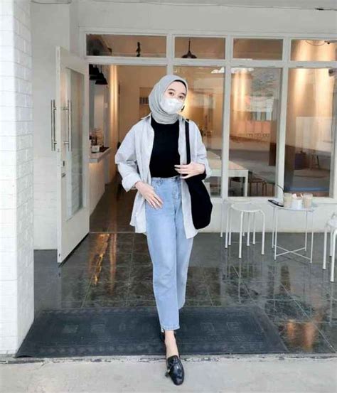 Ootd Simpel Kemeja Putih Dan Celana Jeans Hijab Stylish