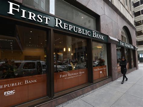 First Republic Shares Surge 25 To Lead Regional Bank Stocks Higher