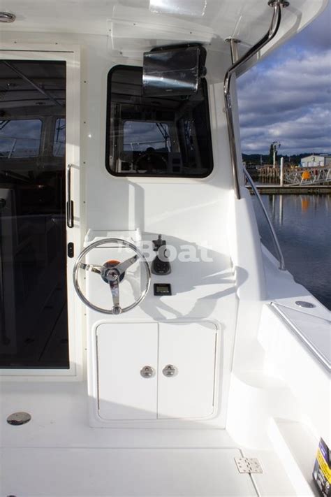 Ocean Sport 33 Roamer Prices Specs Reviews And Sales Information